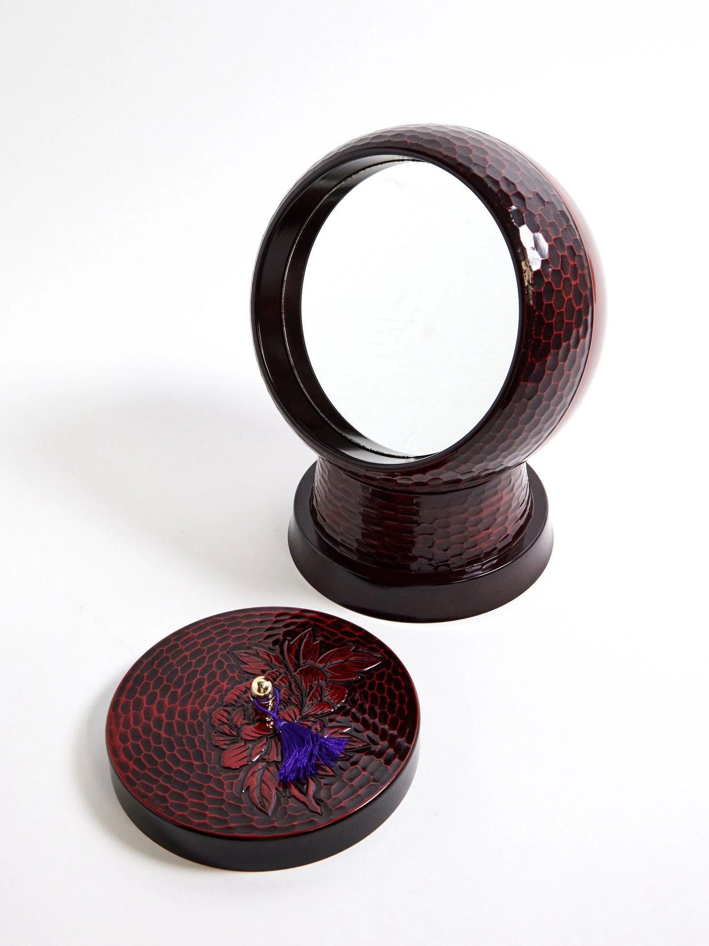 Kamakura cosmetic ball mirror