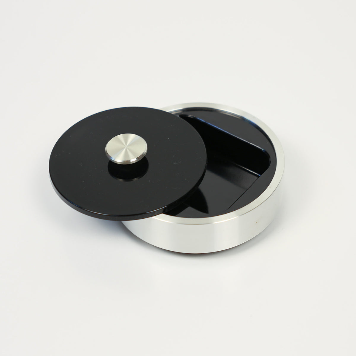 Maruman Harmony Piezo Electric Table Lighter & Smoking Set