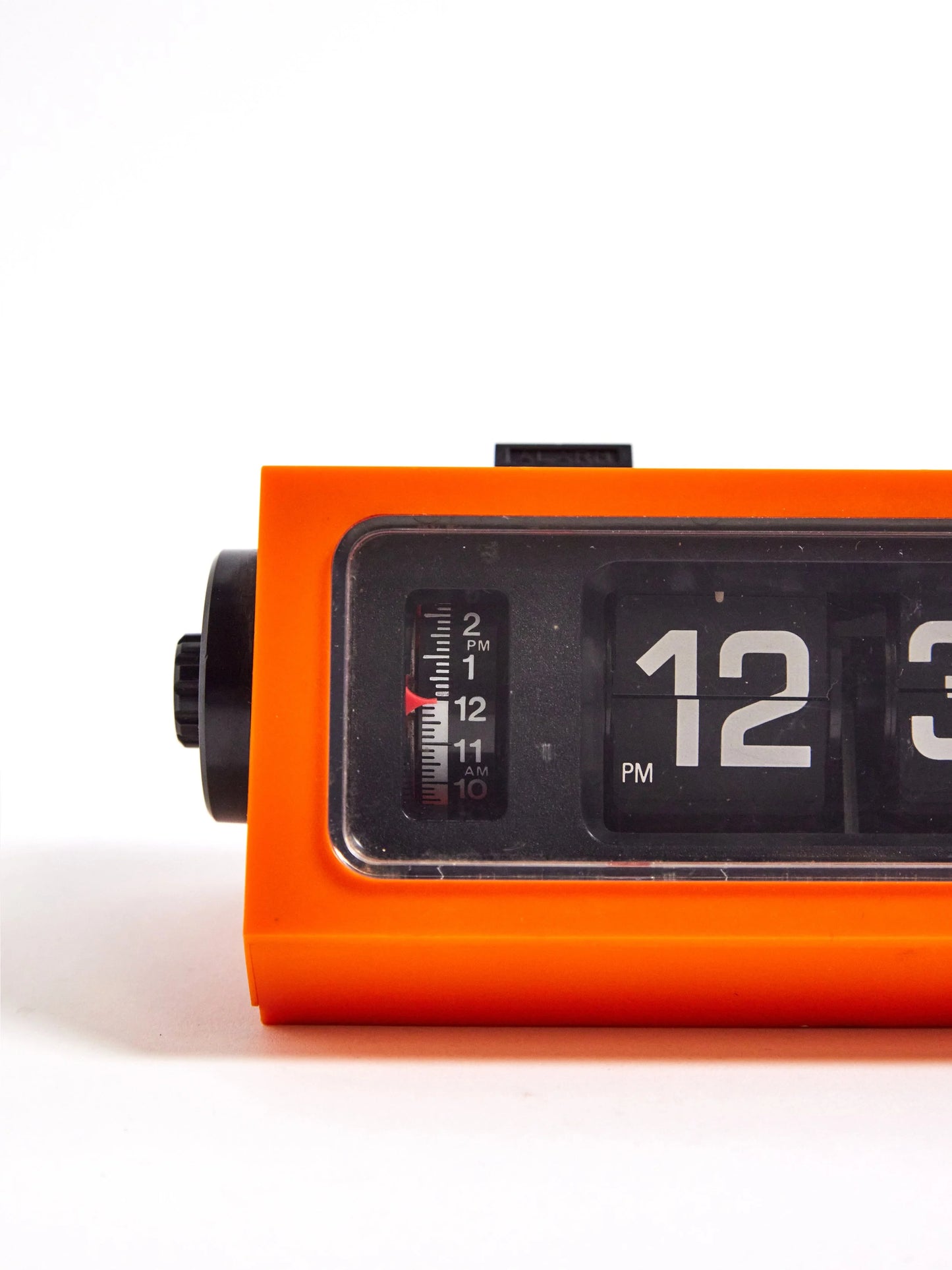 Orange retro flip clock