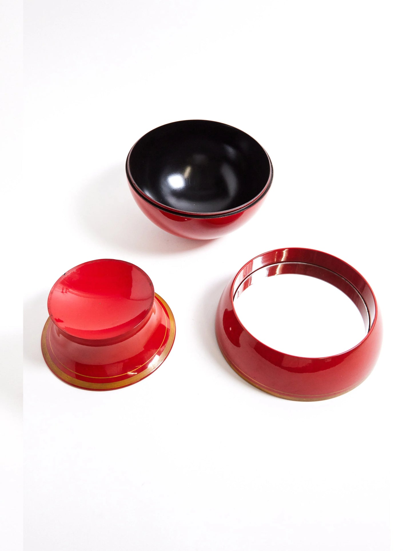 Urushi mirror and base